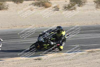 media/Nov-02-2025-CVMA (Sun) [[337aff29ab]]/Race 16-Formula Twins-Formula 40 UL(Holeshot)/